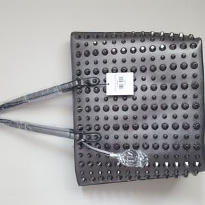 Traci Lynn stud n, chic tote bag